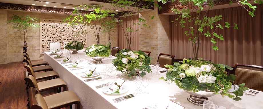 着席にて最大40名様まで可能なヴィラ会場。完全個室空間です。